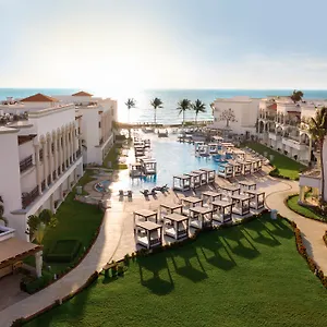 Semesteranläggning (resort) Hilton Playa Del Carmen, An Adult Only Playa del Carmen