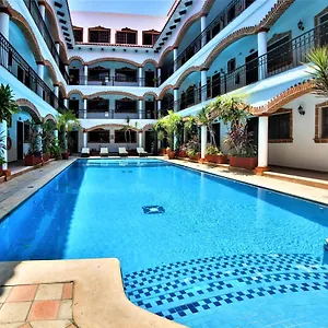 Hotel Colonial Playa del Carmen